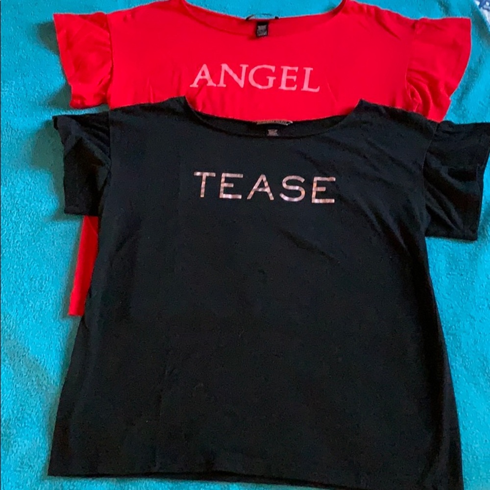 VS M Angel & Tease sleep shirts. Comfy fit.